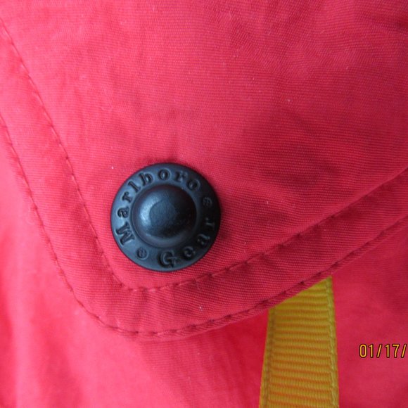 Vtg 90's Marlboro Country Store Men's Duck Down Puffer Jacket Red Full zip LG - Picture 4 of 12